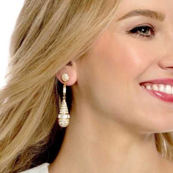 BEN AMUN JEWELRY Crystal Drop Deco Earrings in Gold Plate - Picture 7 of 7